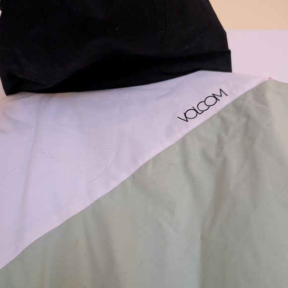 Volcom Clove Insulated Women's Multicolor Snow Ski Jacket Size Medium - Picture 11 of 11